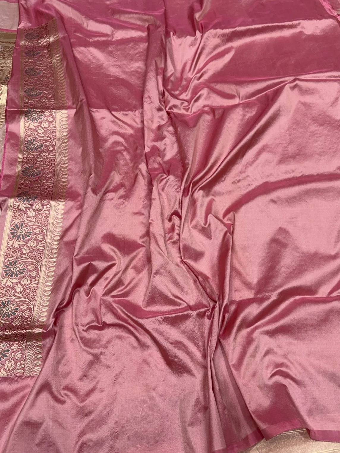 Gajiri Pink Handwoven Pure Silk Brocade Saree - Image 2