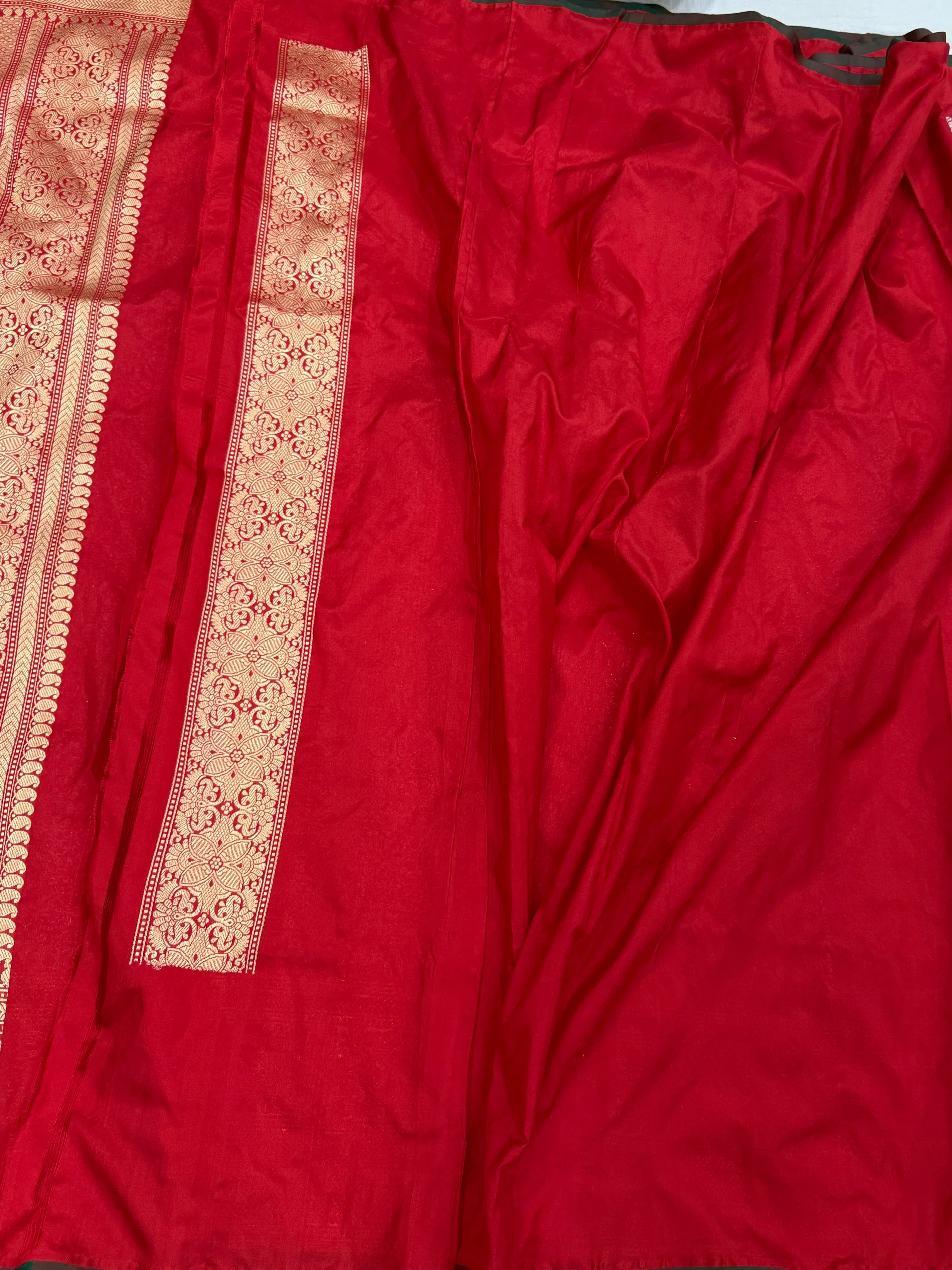 Red Pure Banarasi Silk Brocade Saree in Katan Mulberry Silk – Classic Banaras Weave - Image 7