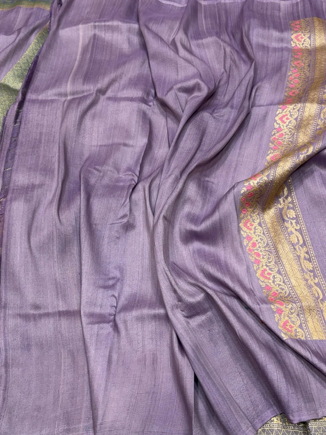 Mauve Handwoven Pure Tussar Georgette Saree - Image 2