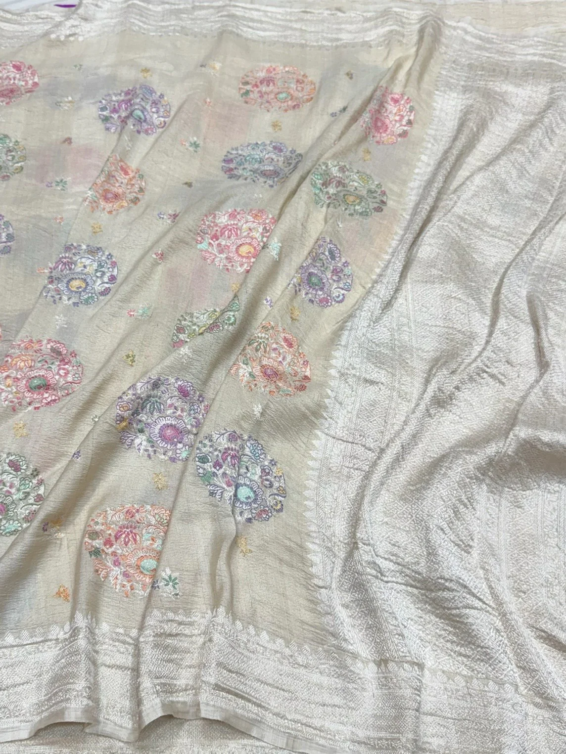 Natural Handwoven Pure Tussar Georgette Saree - Image 3