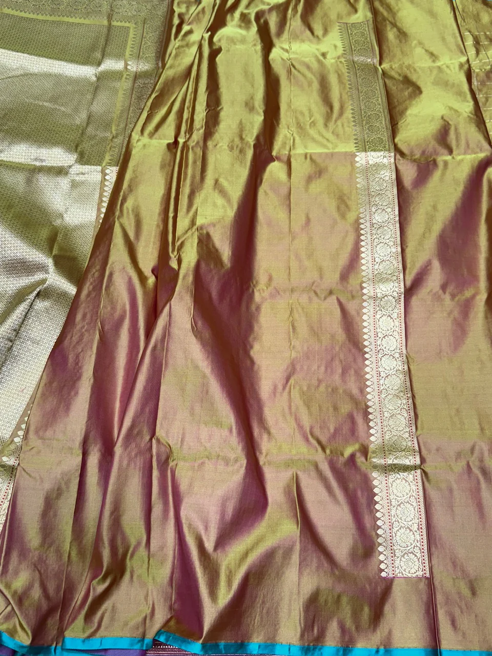 Handwoven Banarasi Mashru Satin Silk Saree - Image 13