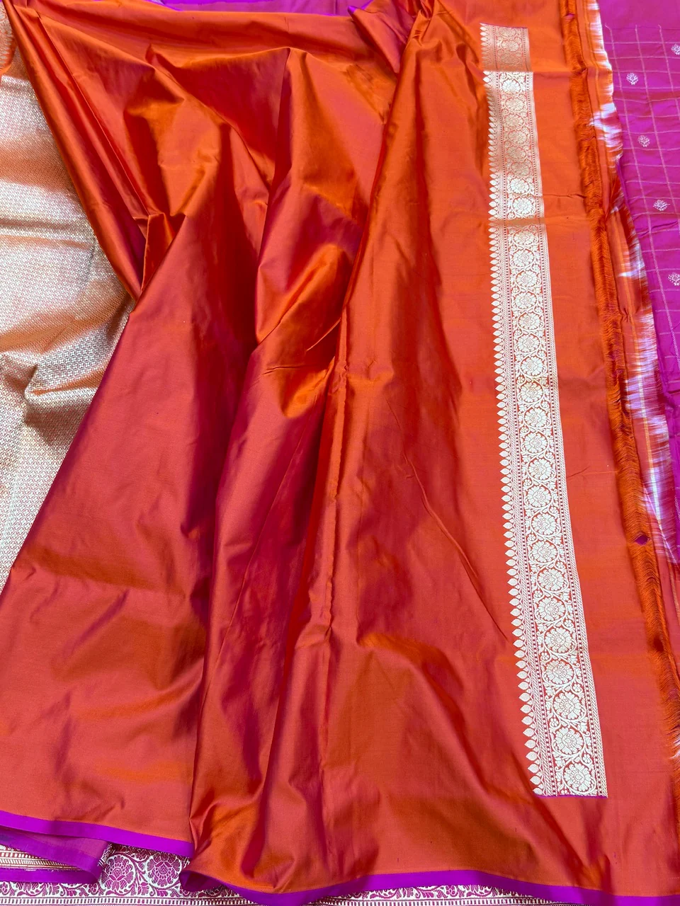 Handwoven Banarasi Mashru Satin Silk Saree - Image 5