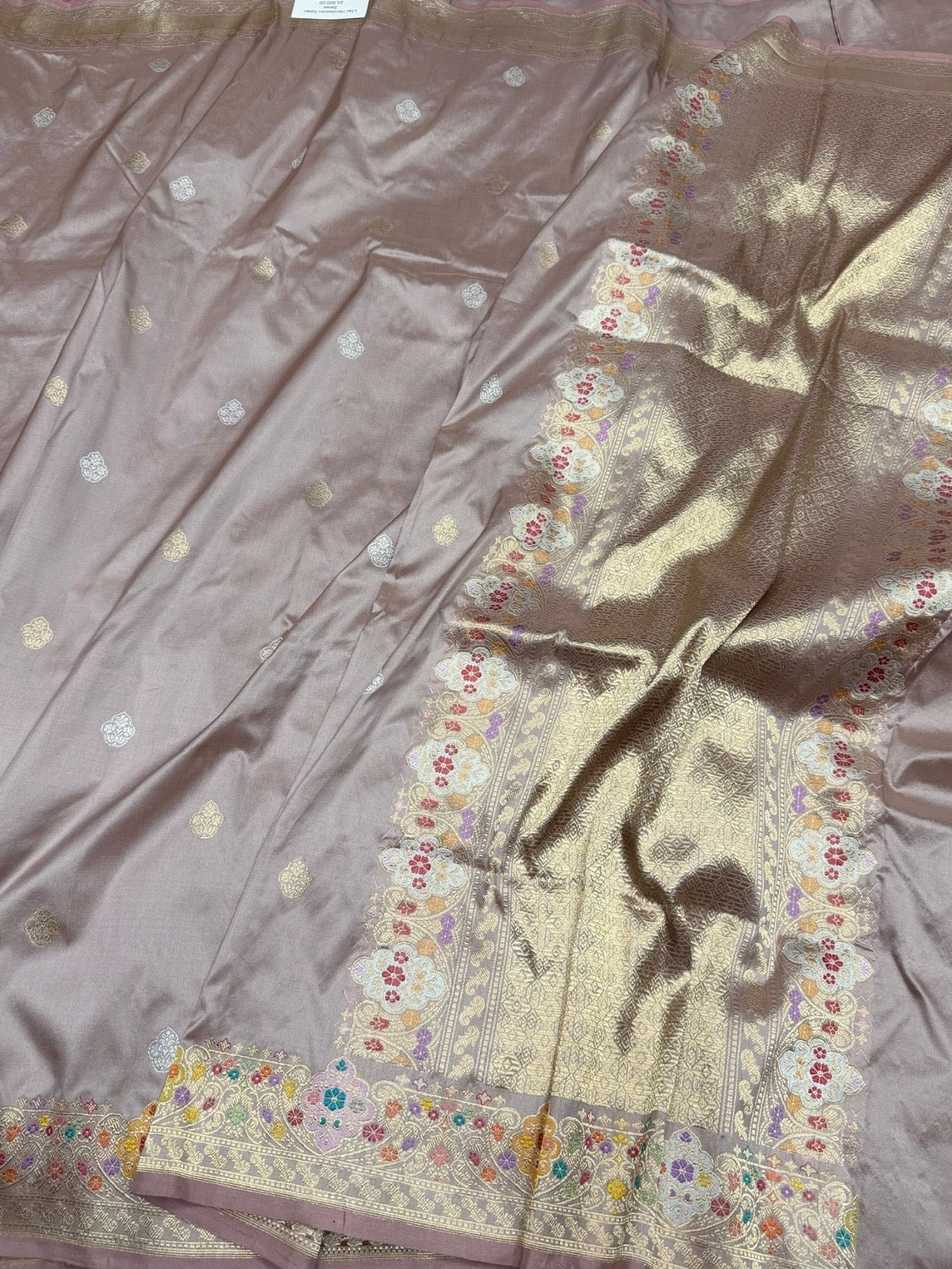 Lilac Handwoven Pure Banarasi Silk Saree - Image 3