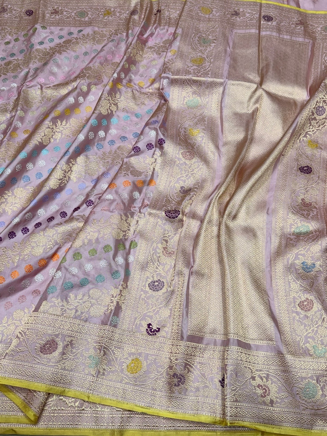 Lilac Handwoven Pure Banarasi Silk Saree – Kadwa Weave | Authentic Katan Mulberry Silk - Image 3