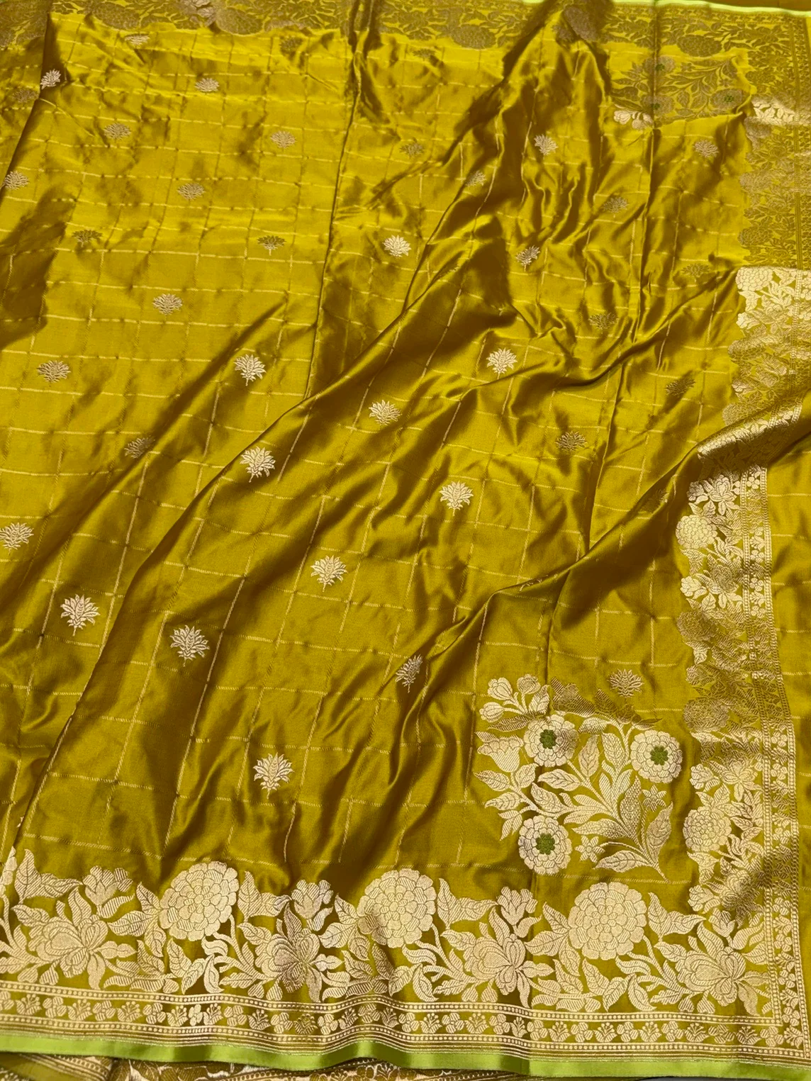 Mustard Yellow Handwoven Pure Banarasi Mashru Satin Silk Saree - Image 3