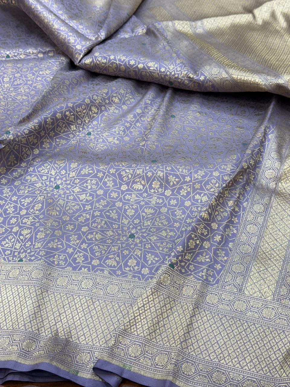 Banarasi Minakari Pure Katan Silk Brocade Saree – Rich Traditional Brocade Weave - Image 3