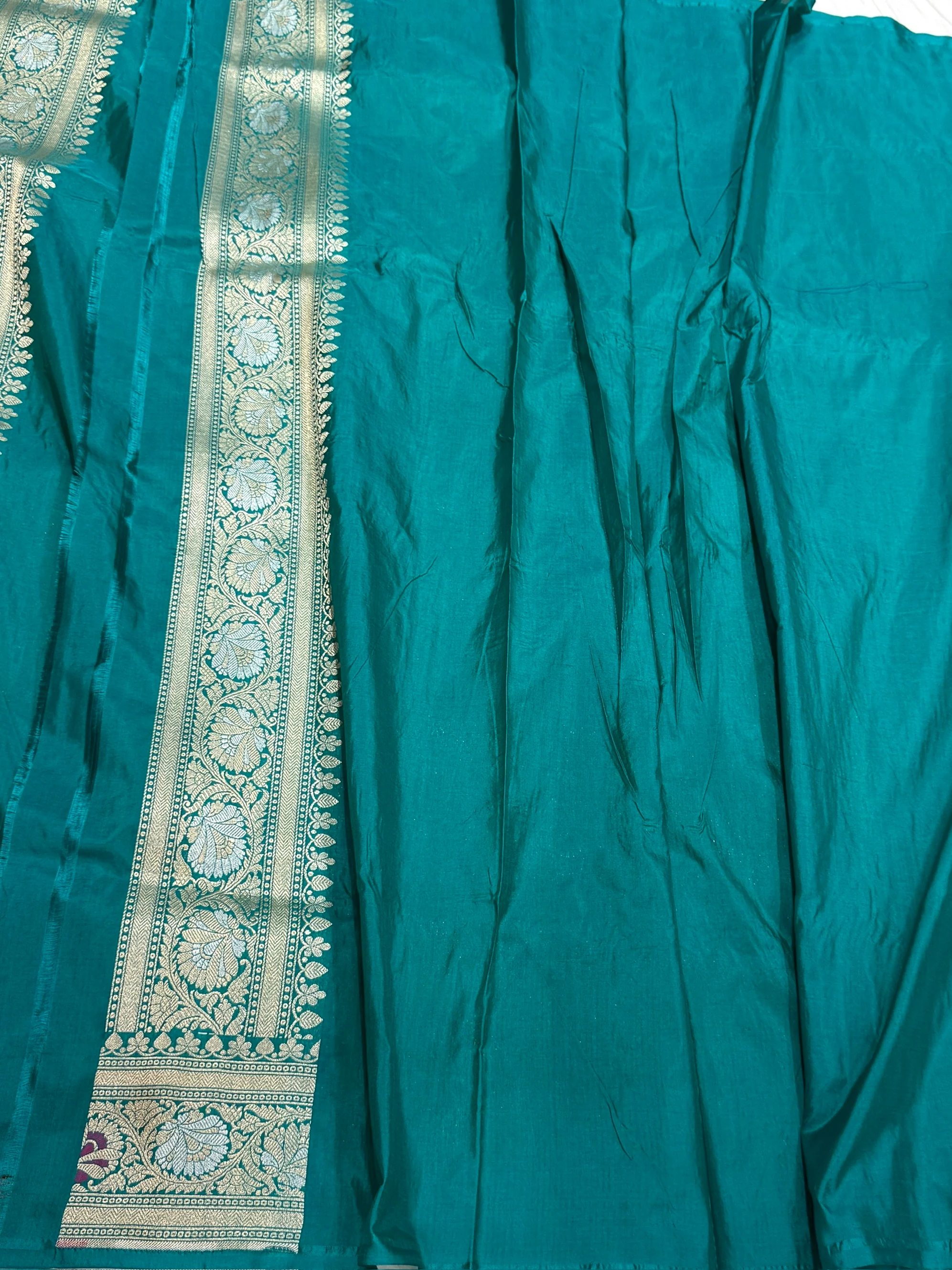 Banarasi Minakari Pure Katan Silk Saree | Pure Silk | Minakari Work | Cutwork Technique | Banarasi Katan Silk Saree - Image 13
