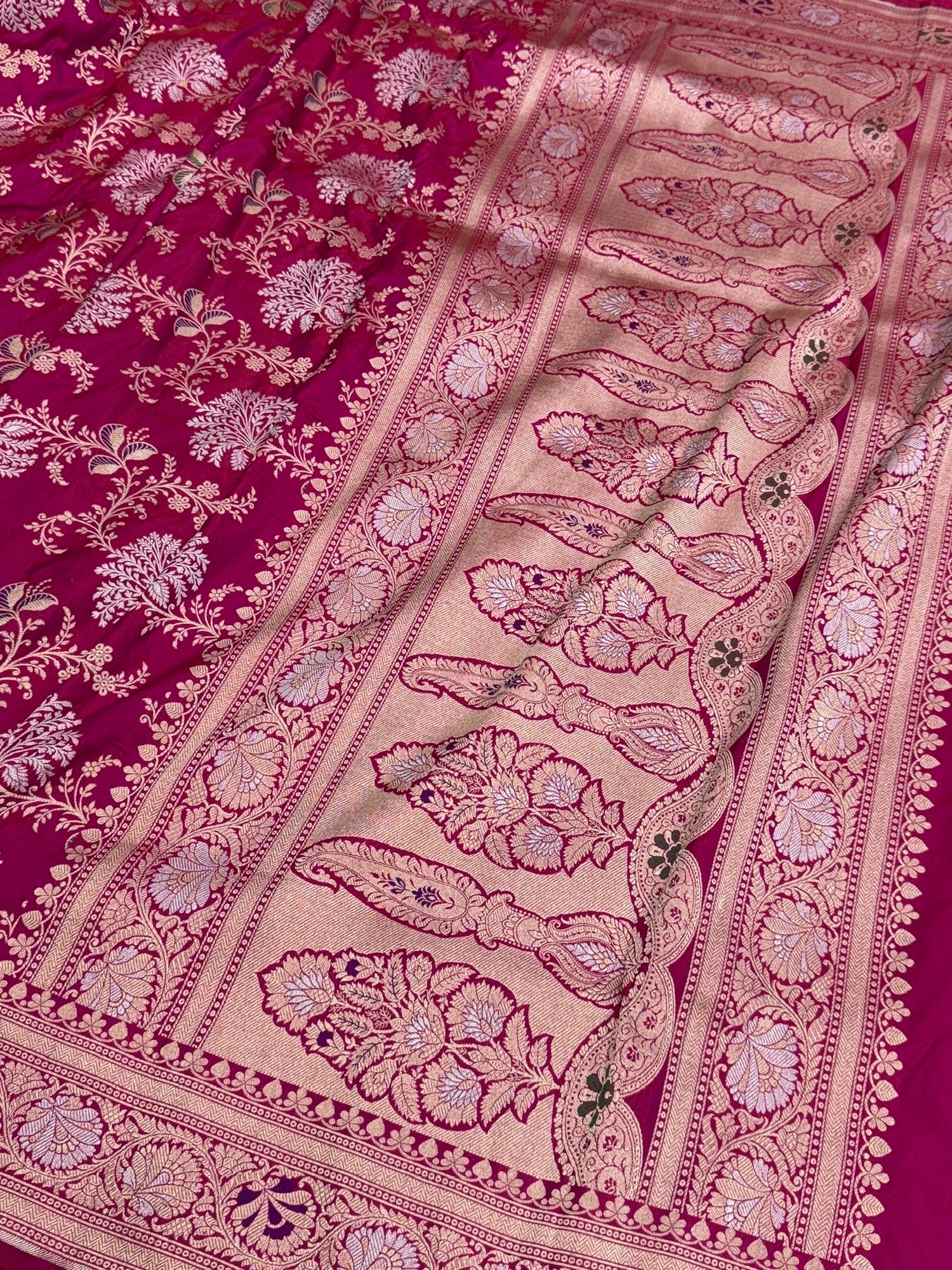 Banarasi Minakari Pure Katan Silk Saree | Pure Silk | Minakari Work | Cutwork Technique | Banarasi Katan Silk Saree - Image 3