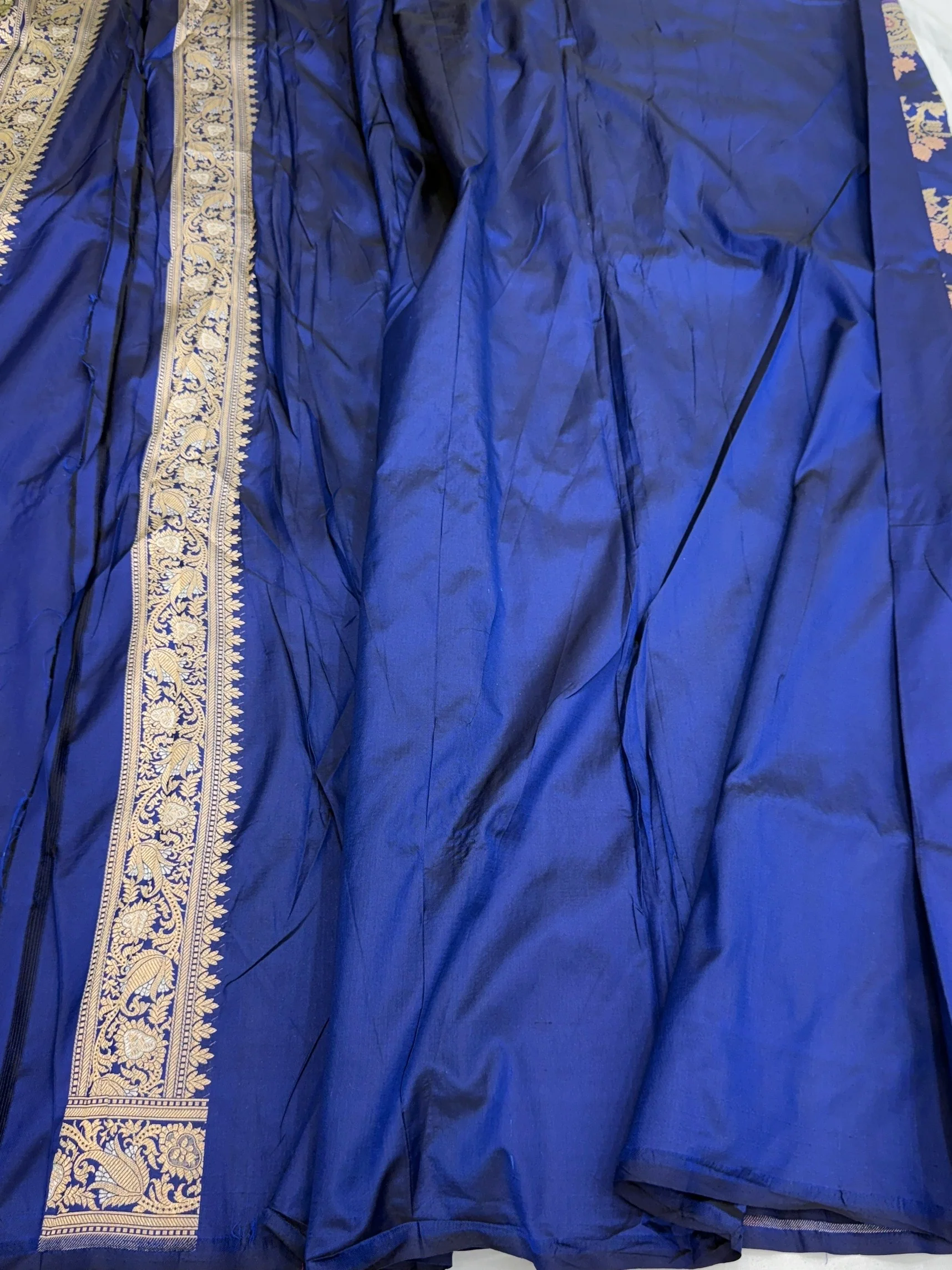 Banarasi Tilfi Minakari Pure Katan Silk Saree | Pure Silk | Minakari Work | Cutwork Technique | Banarasi Katan Silk Saree - Image 17