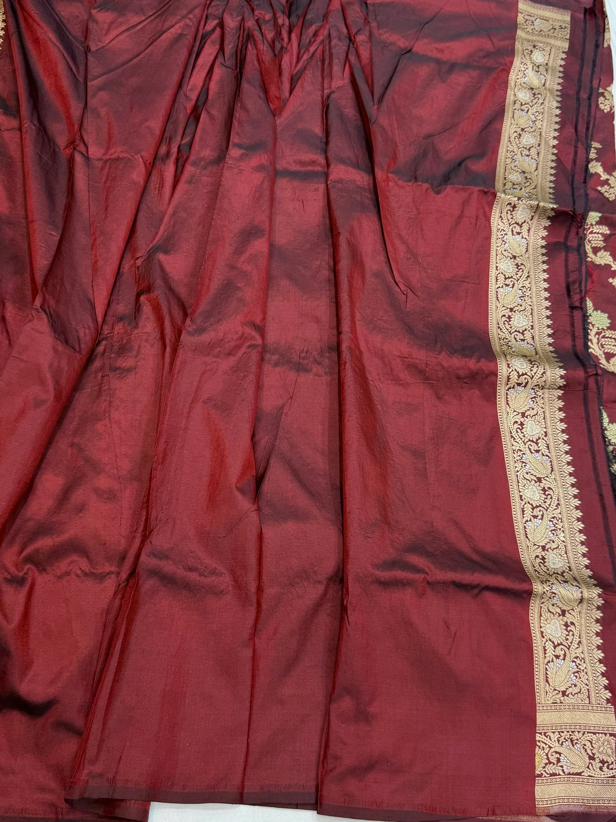Banarasi Tilfi Minakari Pure Katan Silk Saree | Pure Silk | Minakari Work | Cutwork Technique | Banarasi Katan Silk Saree - Image 21