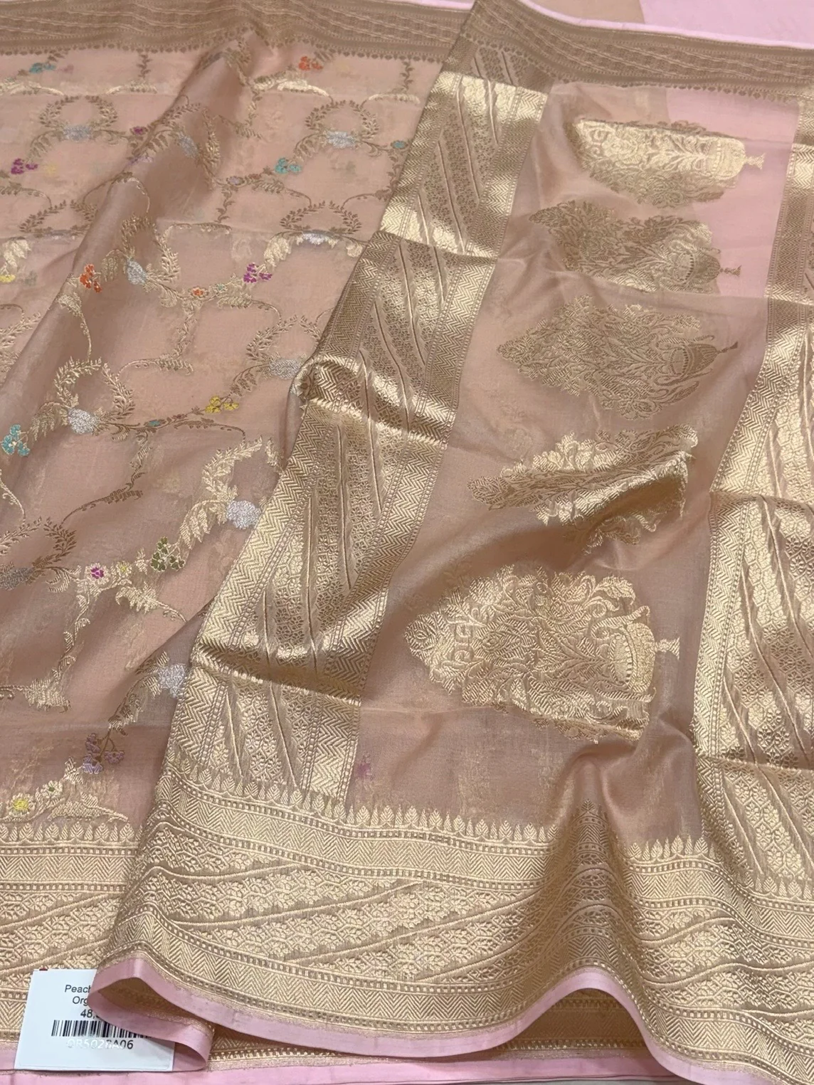 Peach Handwoven Pure Organza Silk Saree - Image 3