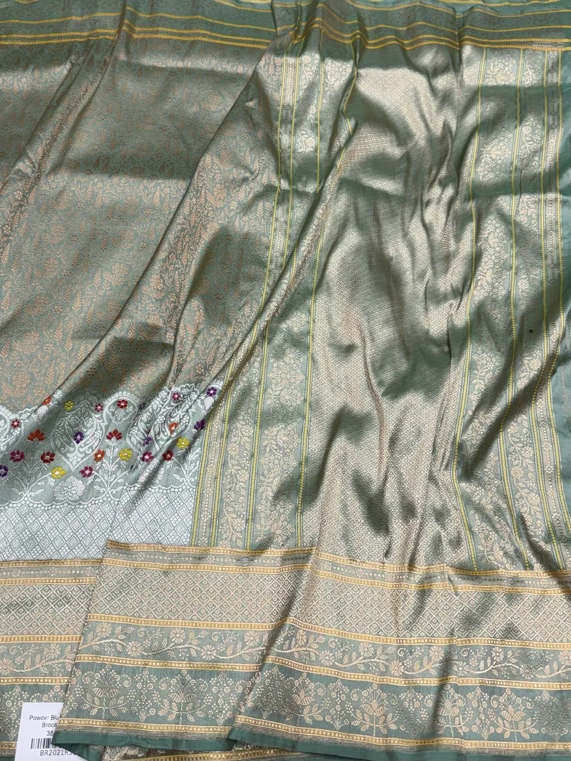 Pista Handwoven Pure Banarasi Silk Saree - Image 3