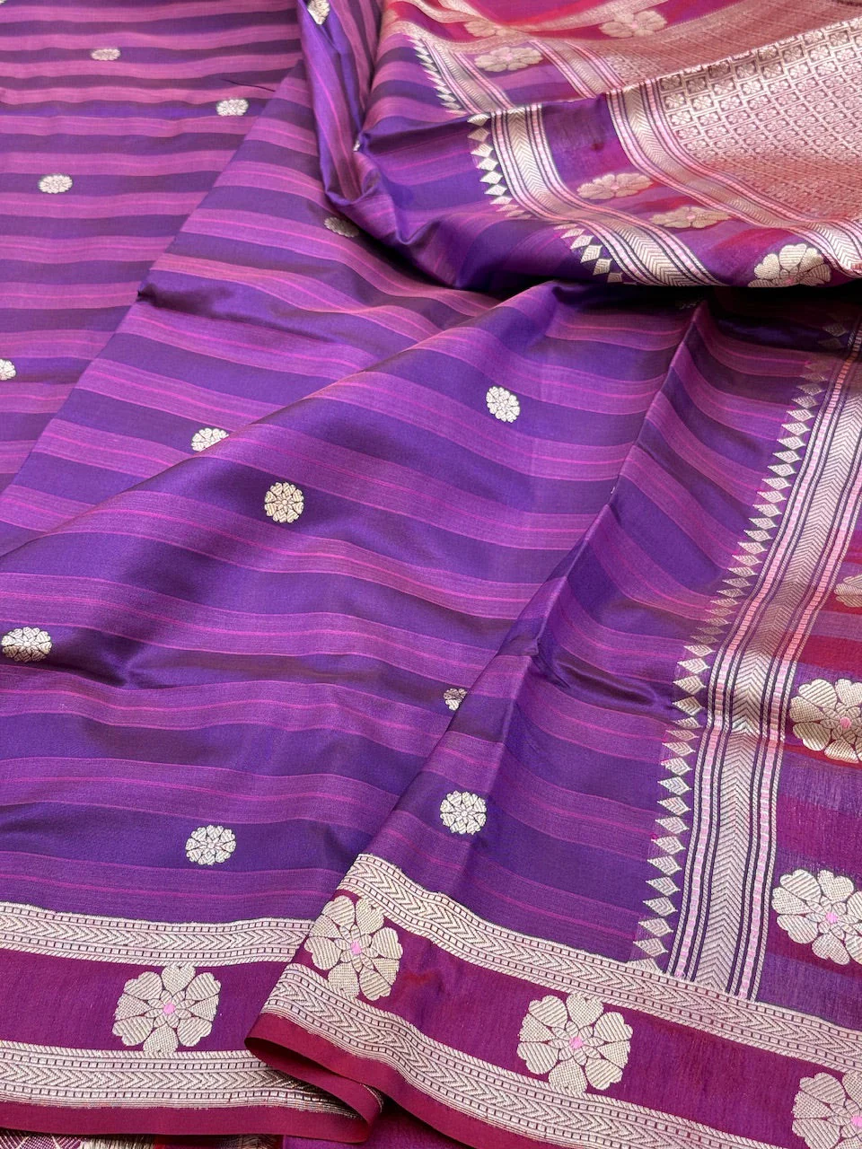 Handwoven Pure Kora Katan Silk Saree - Image 3
