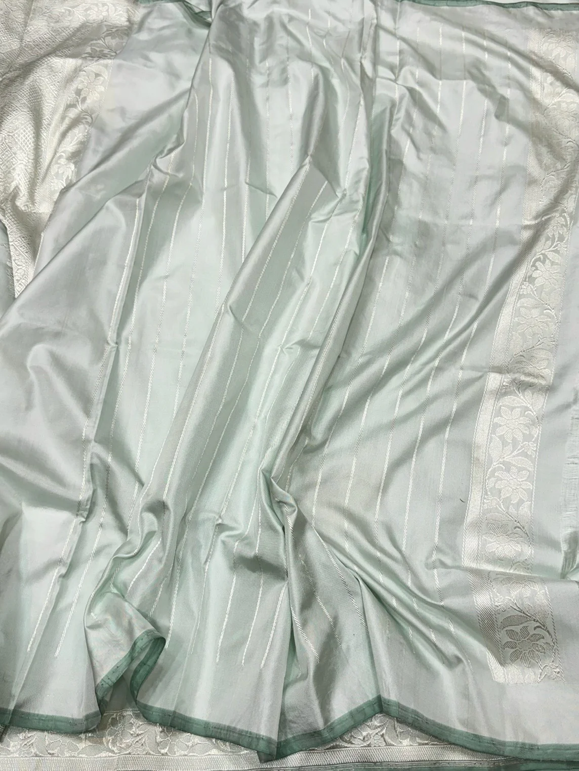 Powder Blue Handwoven Pure Banarasi Ektara Silk Saree - Image 2