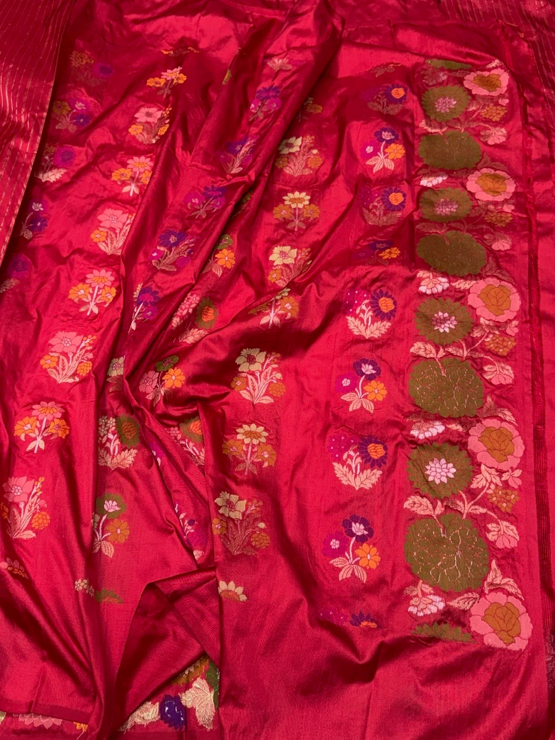 Red Pure Banarasi Ektara Silk Saree – Handwoven Kadwa Booti - Image 2