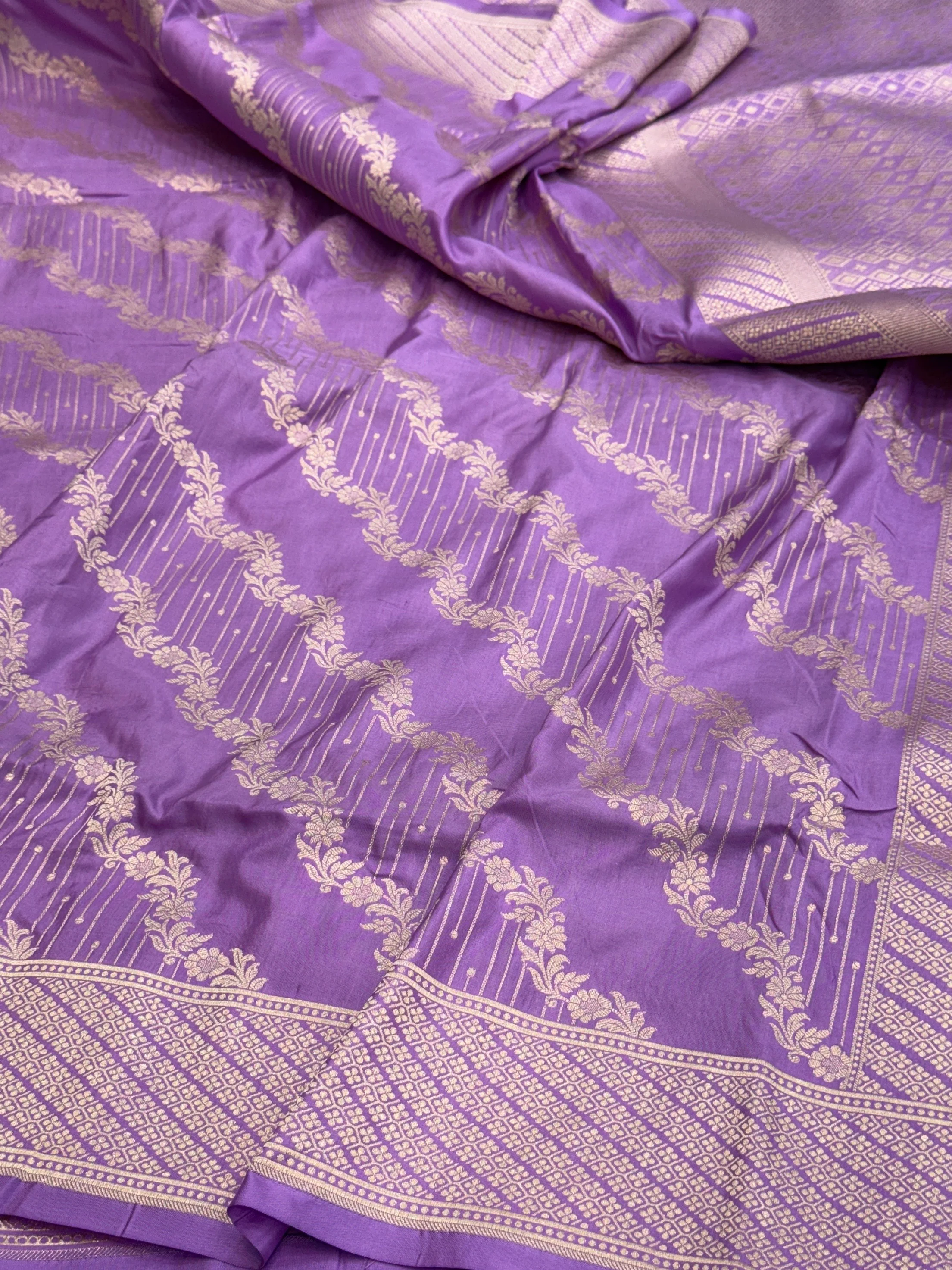 Banarasi Pure Katan Silk Saree | Pure Silk | Cutwork Technique | Banarasi Katan Silk Saree - Image 10