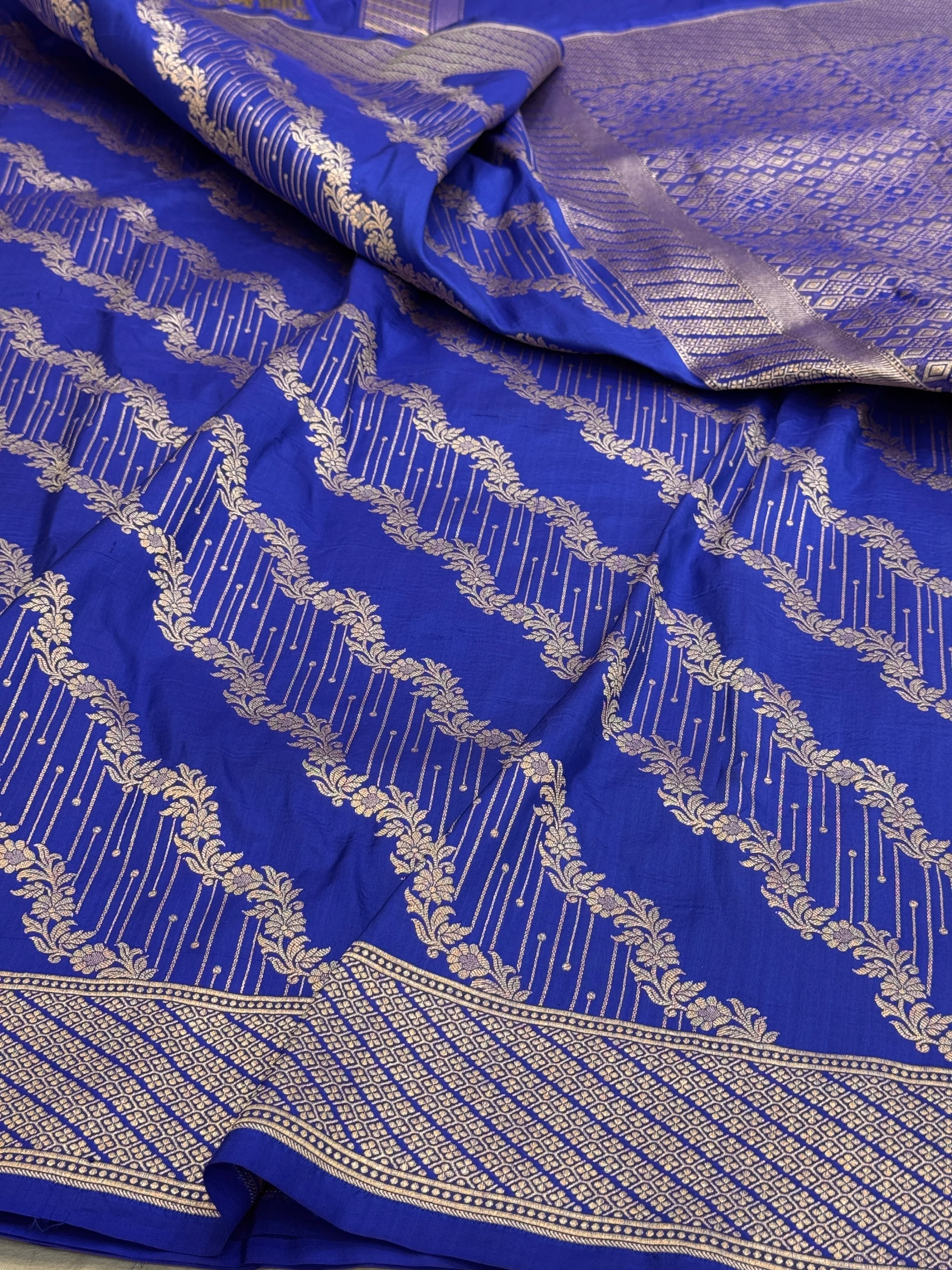 Banarasi Pure Katan Silk Saree | Pure Silk | Cutwork Technique | Banarasi Katan Silk Saree - Image 7
