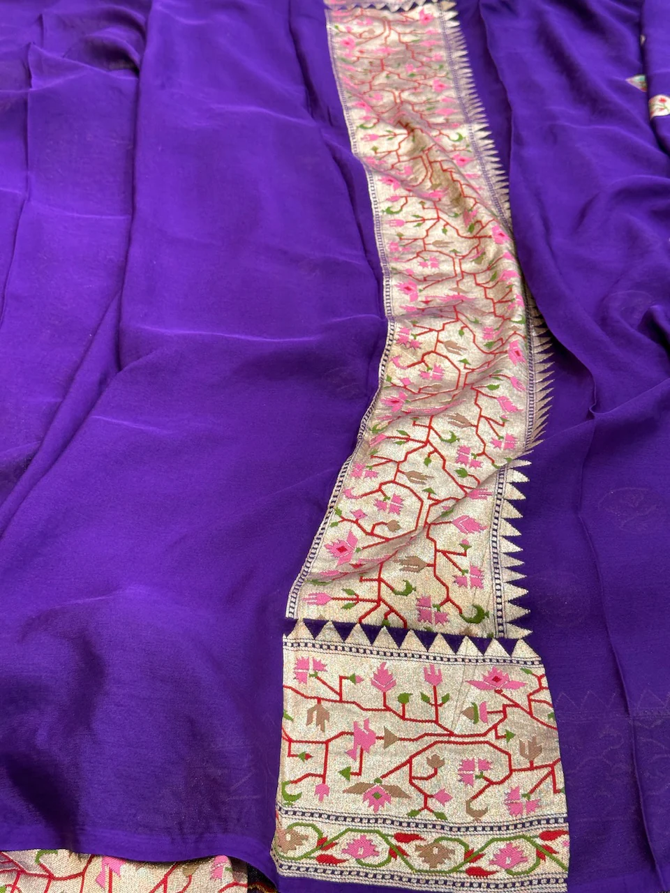 Purple Banarasi Pure Chiffon Georgette Saree - Image 3