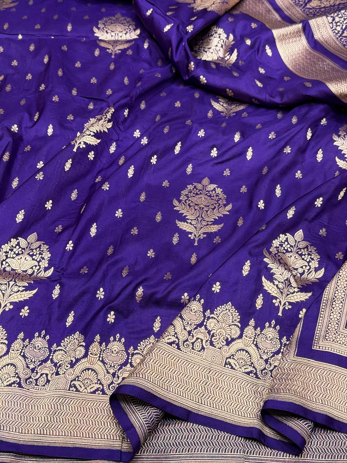 Banarasi Pure Katan Silk Saree | Pure Silk | Cutwork Technique | Banarasi Katan Silk Saree - Image 12