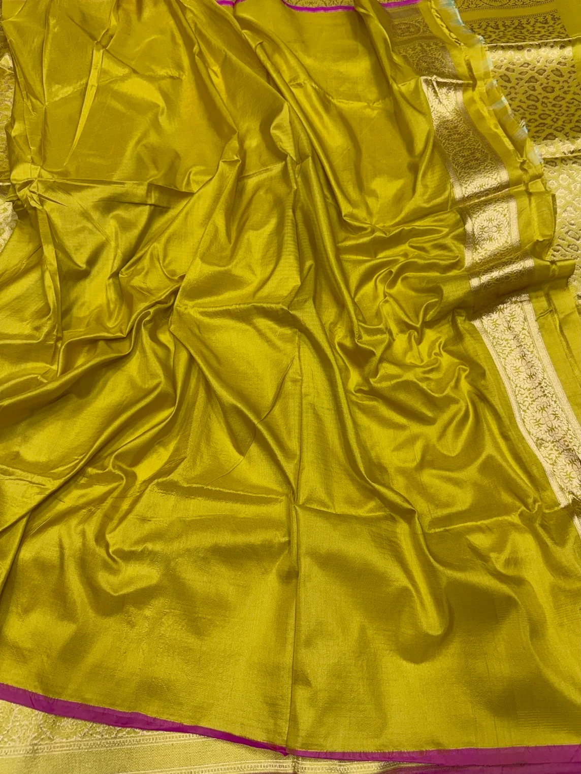 Banarasi Pure Silk Brocade Saree | 100% Pure Katan Silk with Minakari Work - Image 3