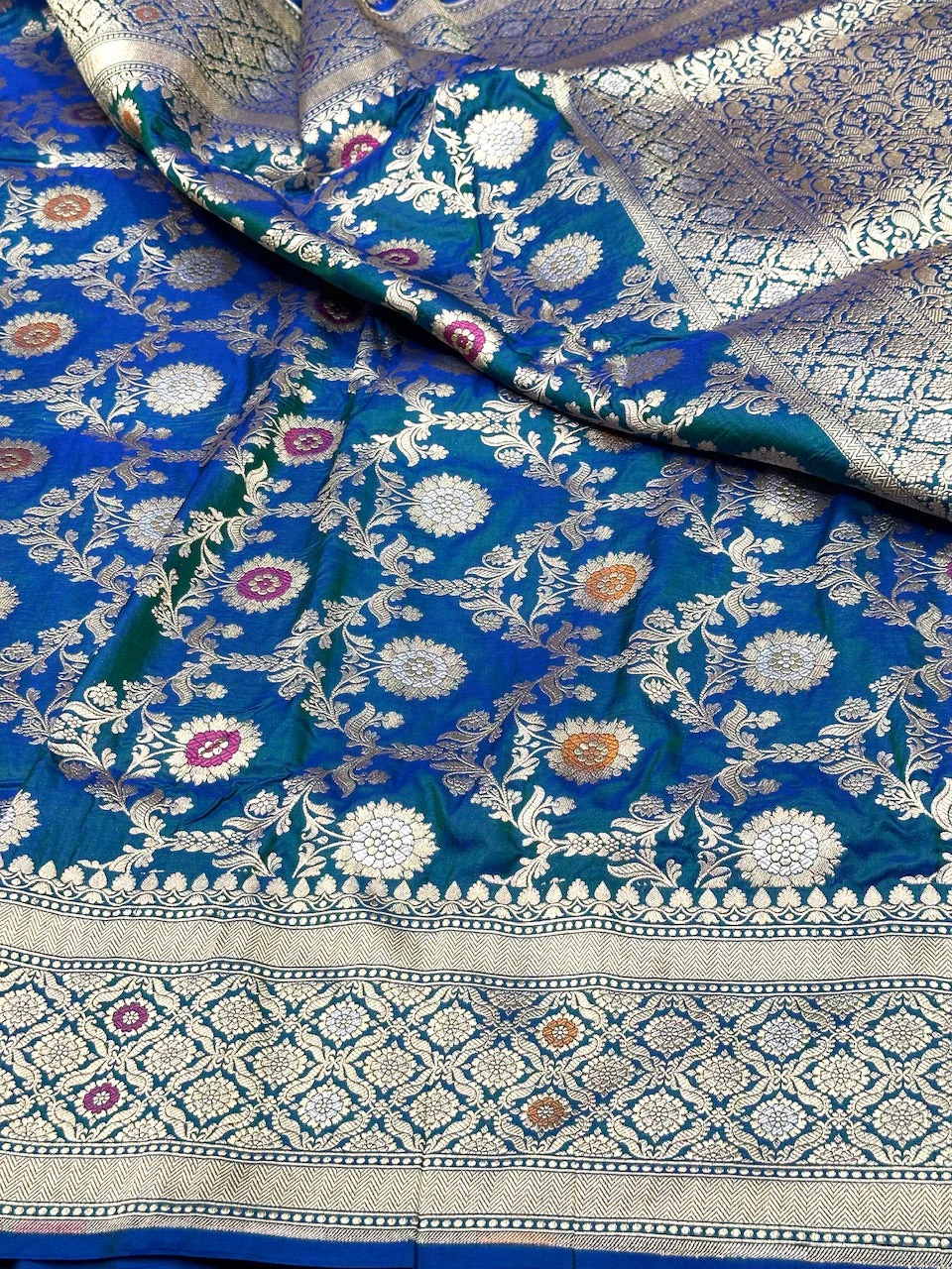 Banarasi Minakari Pure Katan Silk Saree | Pure Silk | Minakari Work | Cutwork Technique | Banarasi Katan Silk Saree - Image 14