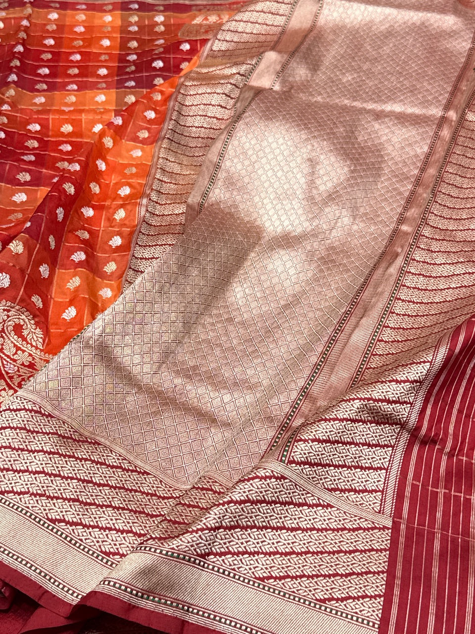 Rangkaat Handwoven Banarasi Saree - Image 13