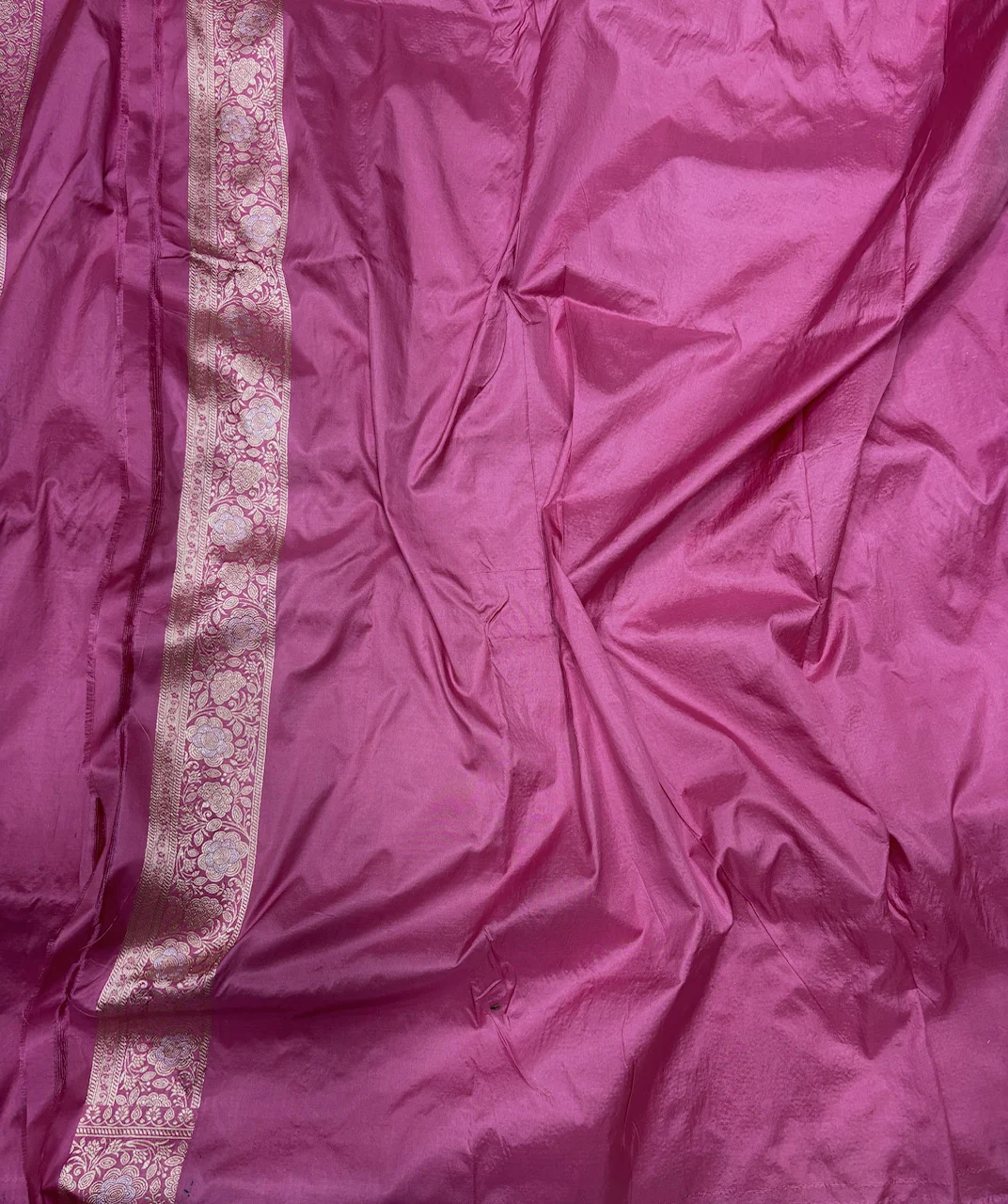 Banarasi Sona Rupa Pure Silk Saree – Gold & Silver Zari Cutwork Brocade in Pure Katan Silk - Image 4