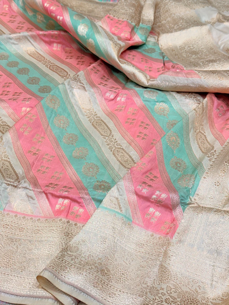 Multicolour Banarasi Pure Silk Saree – Cutwork Weave in 100% Pure Katan Silk - Image 4
