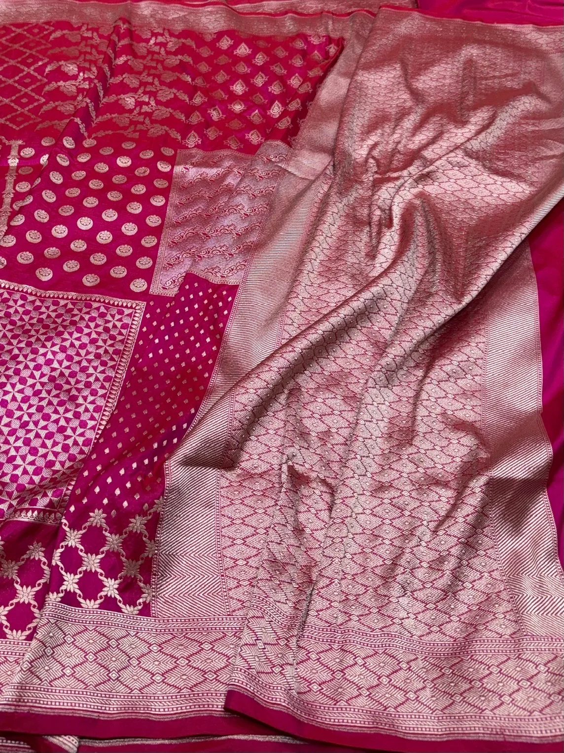 Rani Pink Banarasi Pure Katan Silk Saree - Image 3