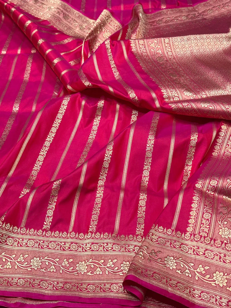 Handwoven Vintage Pure Banarasi Silk Saree | Pure Katan Silk | Kadwa Weave | HMR Handlooms - Image 7