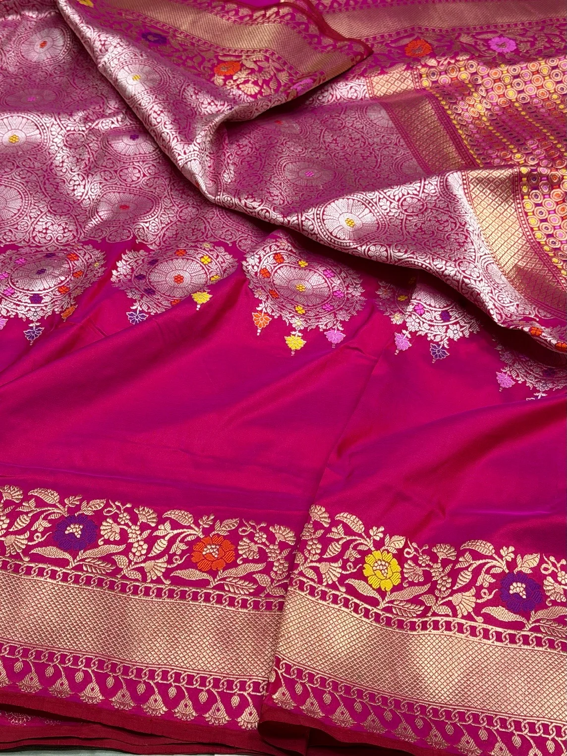 Rani Pink Handwoven Pure Banarasi Silk Saree