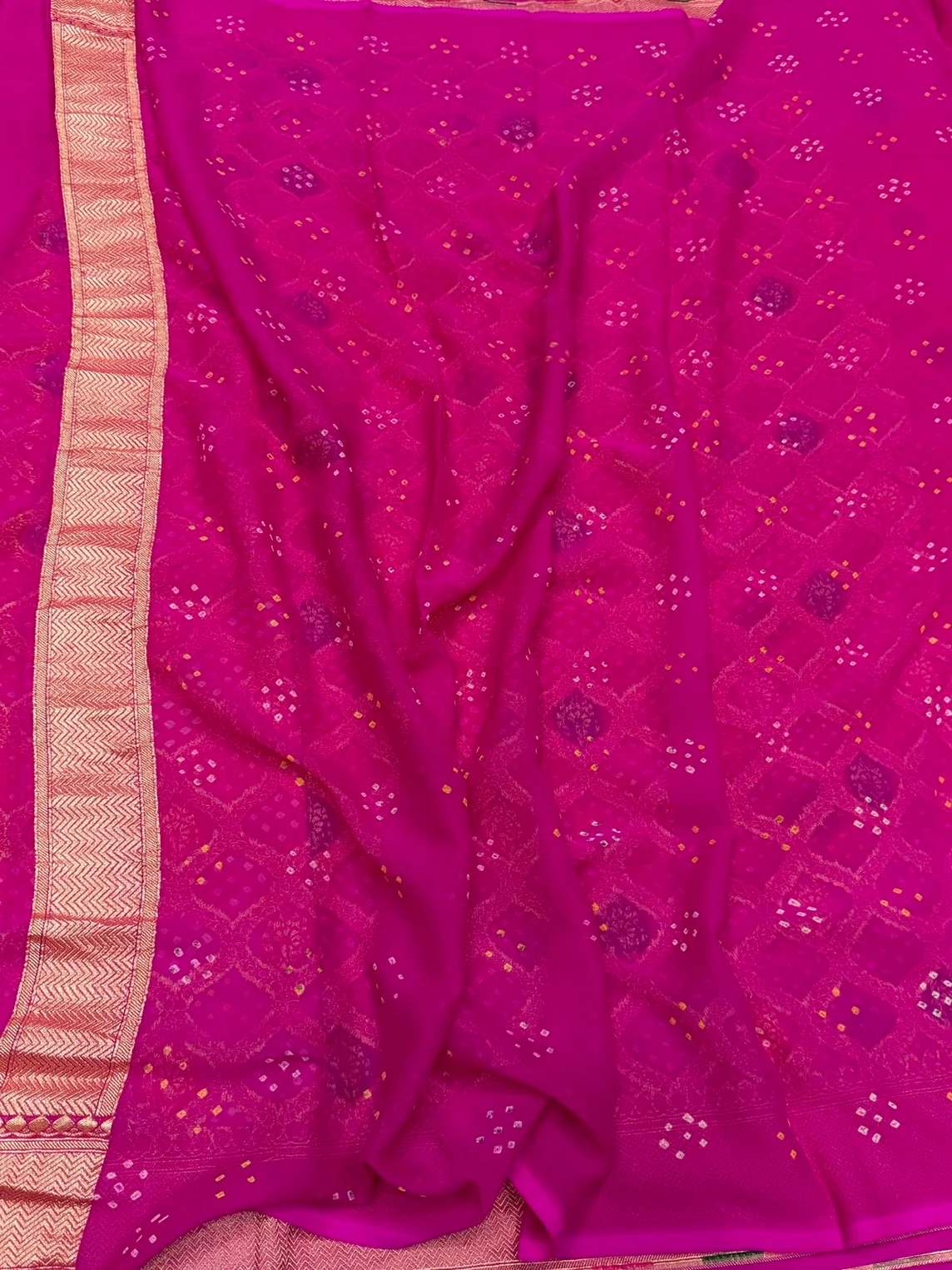 Rani Pink Banarasi Pure Bandhej Georgette Saree – Luxury Cutwork Brocade Wedding & Festive Saree - Image 2