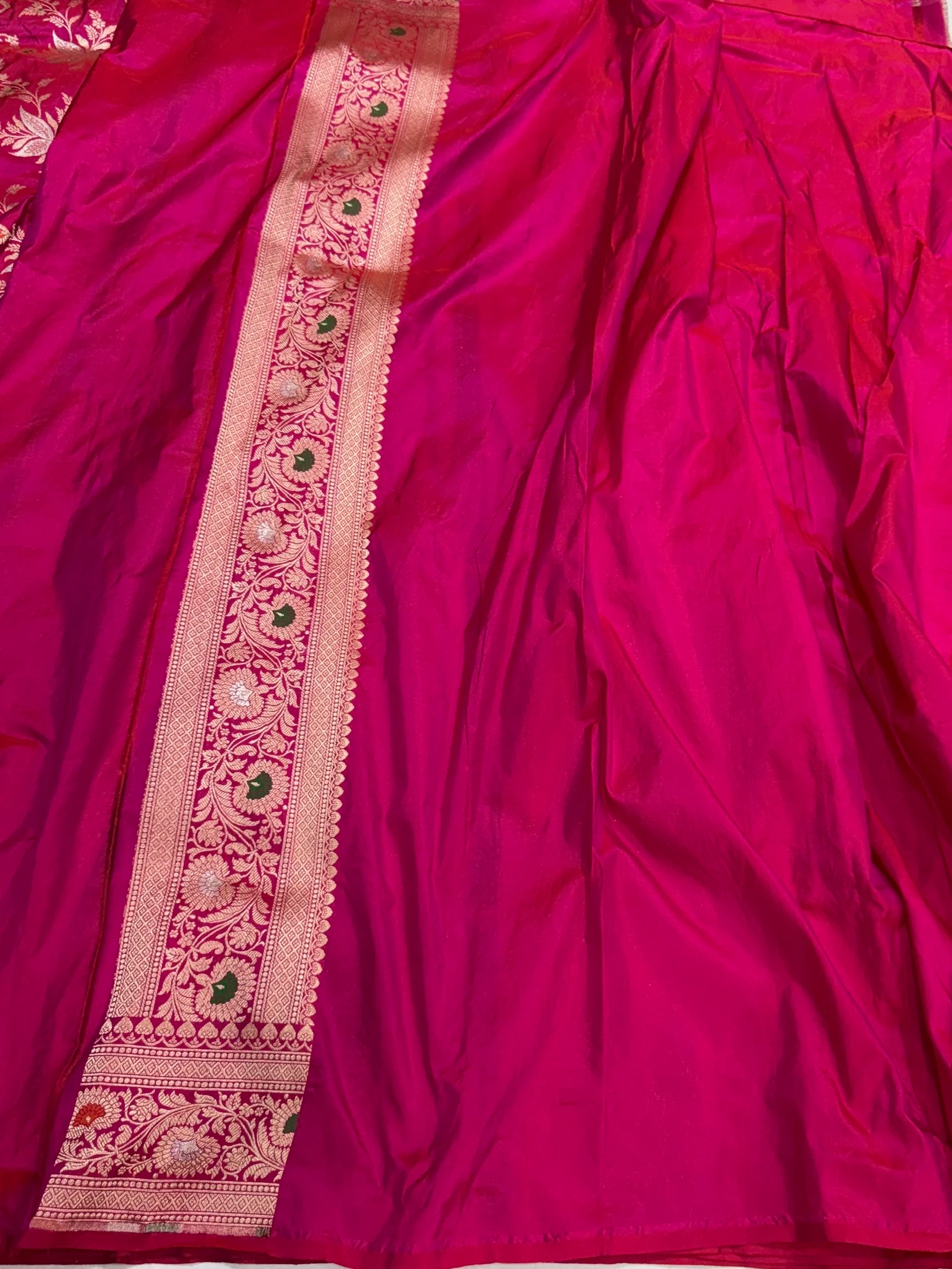 Rani Pink Banarasi Minakari Pure Katan Silk Saree | Pure Silk | Minakari Work | Cutwork Technique | Banarasi Katan Silk Saree - Image 2