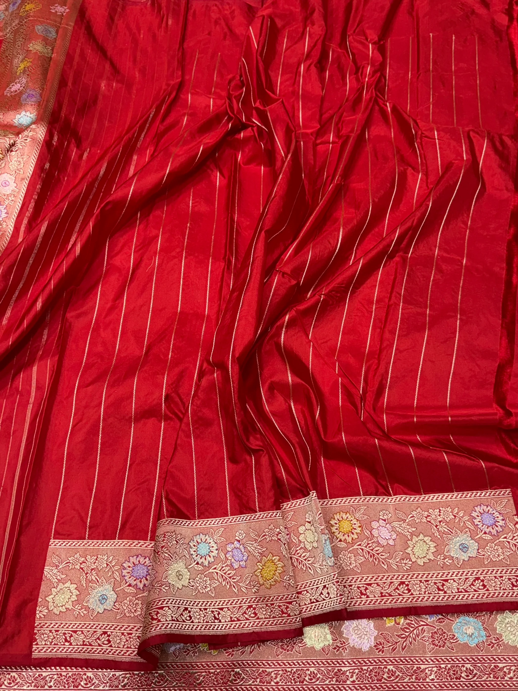 Red Handwoven Pure Banarasi Silk Saree in Kadwa Weave – Katan Mulberry Silk - Image 2