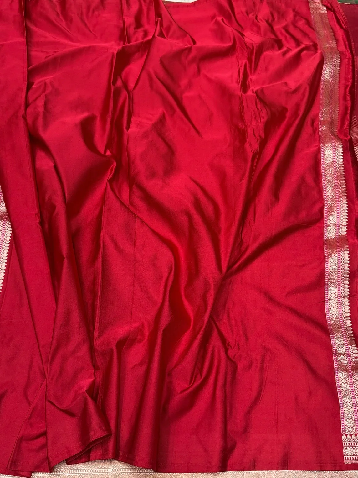 Red Handwoven Pure Banarasi Satin Silk Brocade Saree – Luxury Brocade Work - Image 2