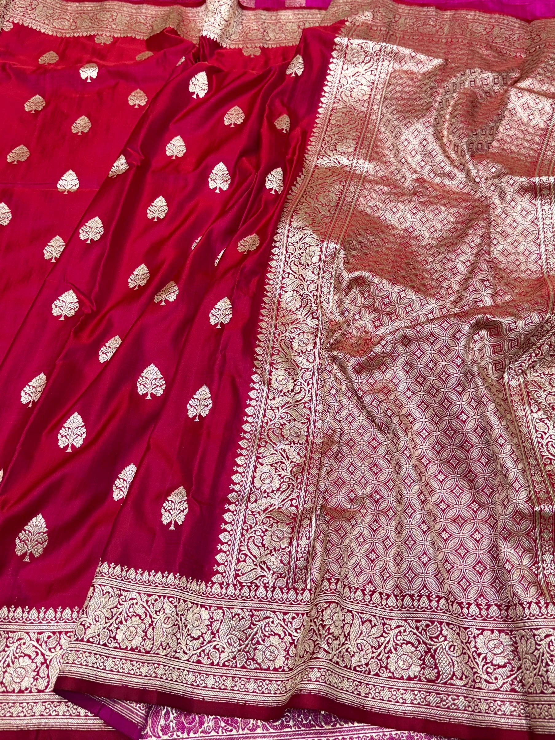 Red Handwoven Vintage Pure Banarasi Satin Silk Saree - Image 3