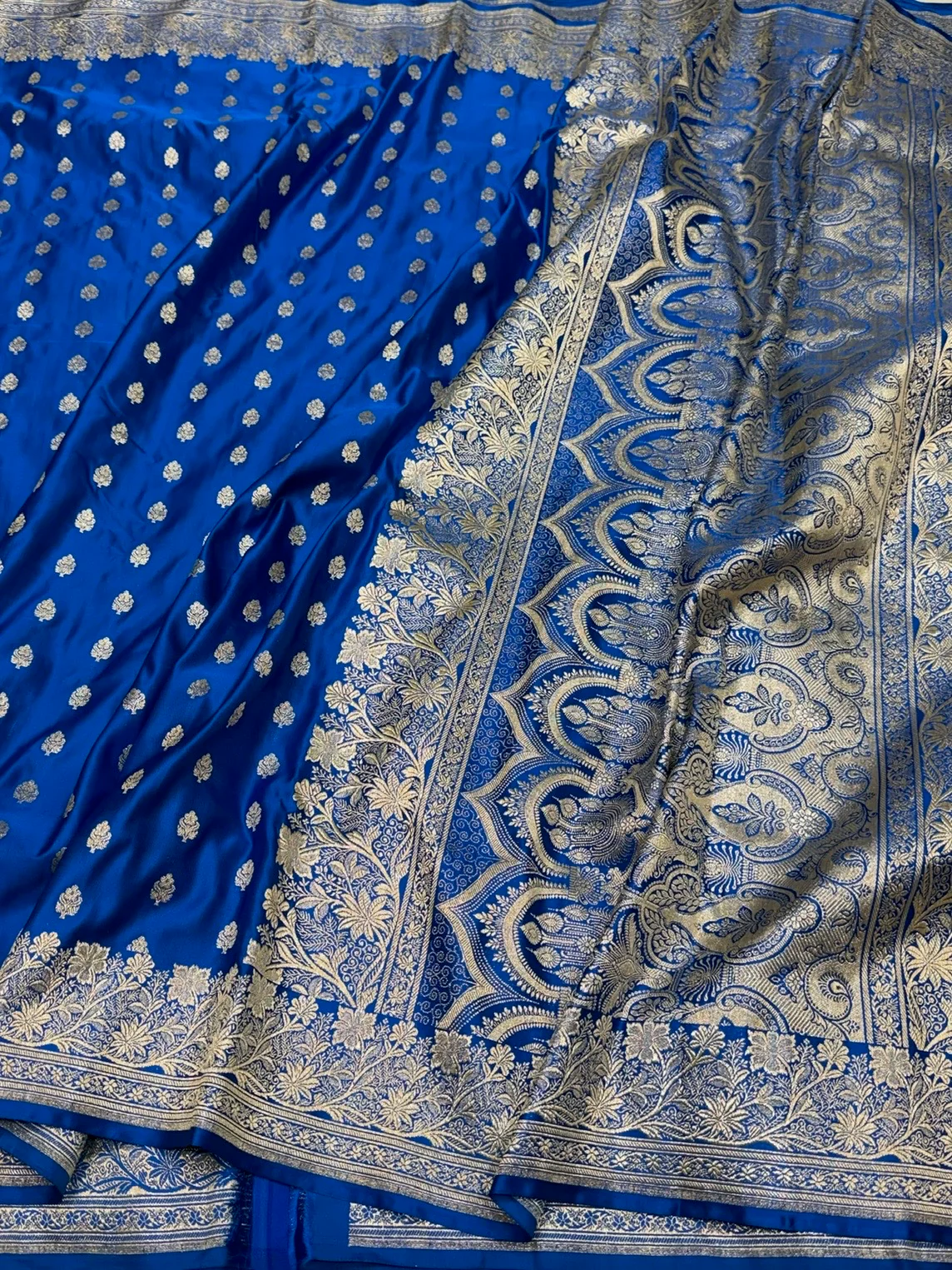 Royal Blue Vintage Banarasi Pure Satin Silk Brocade Saree – Luxury Cutwork Wedding & Festive Saree - Image 3