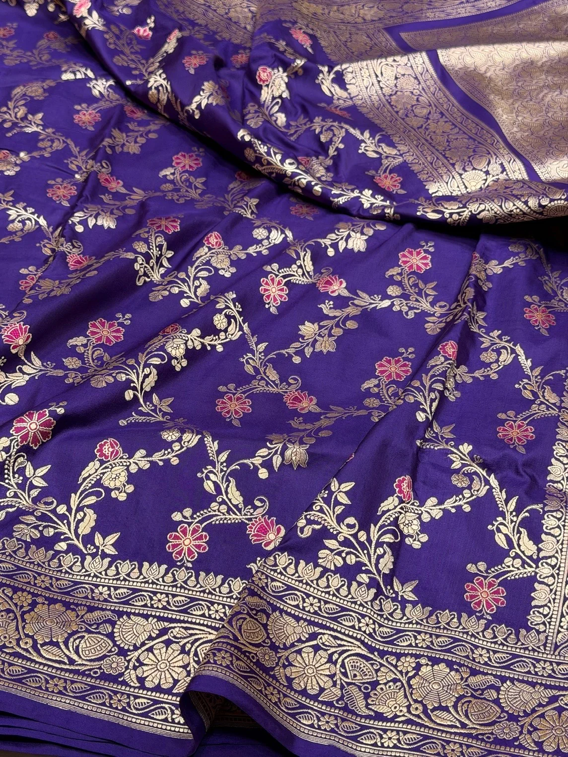 Banarasi Minakari Pure Katan Silk Saree | Pure Silk | Minakari Work | Cutwork Technique | Banarasi Katan Silk Saree - Image 5