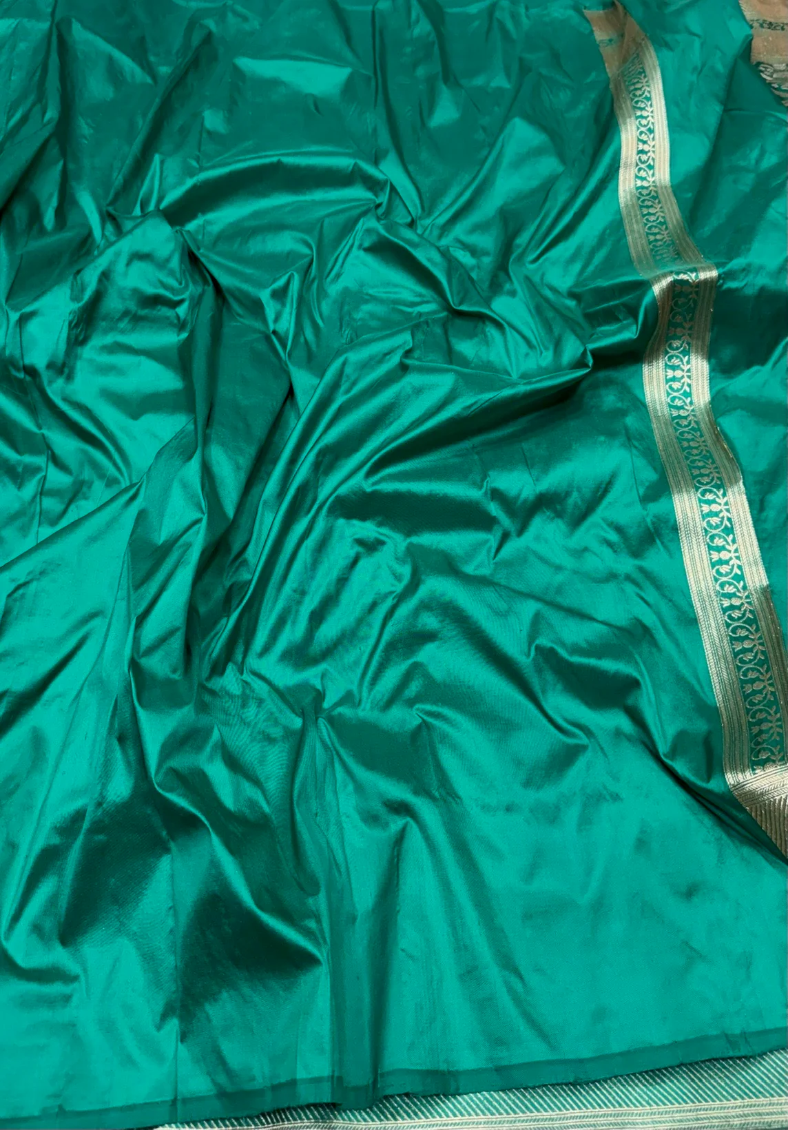 Sea Green Handwoven Pure Banarasi Silk Saree - Image 2