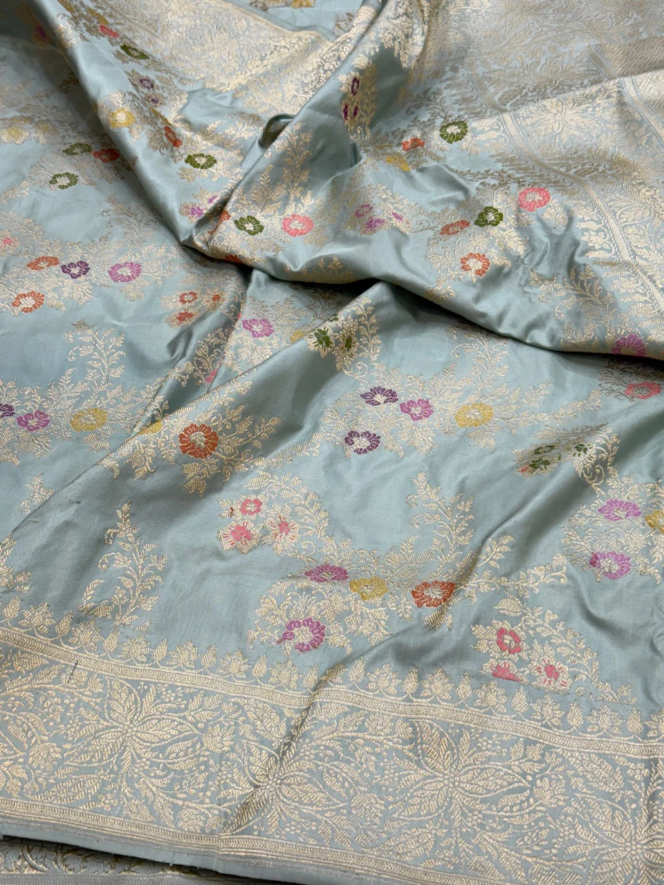 Handwoven Banarasi Pure Silk Saree - Image 5