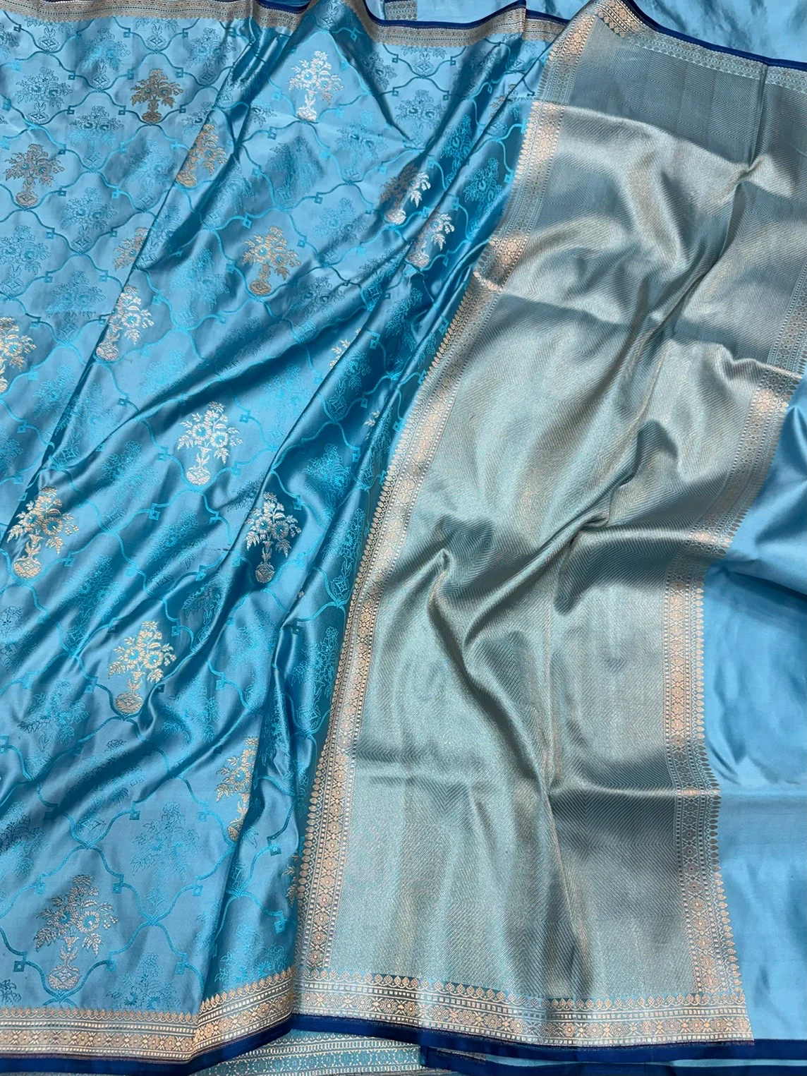 Sky Blue Handwoven Pure Banarasi Satin Tanchoi Silk Saree – Kadwa Weave | Authentic Banaras Handloom - Image 3