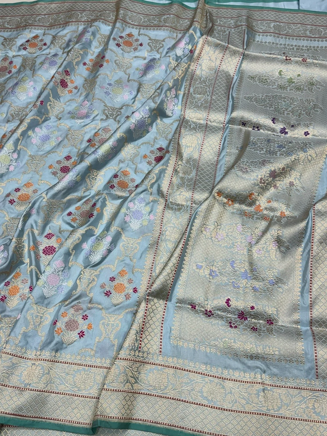 Sky Blue Handwoven Pure Banarasi Silk Saree - Image 3