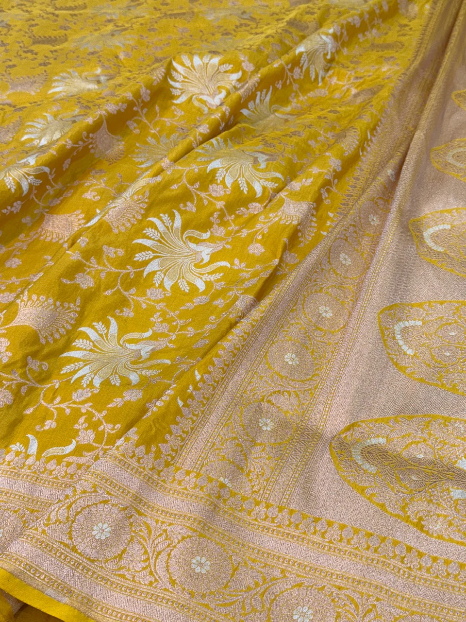 Banarasi Sona Rupa Pure Silk Saree – Gold & Silver Zari Cutwork in Pure Katan Silk - Image 6