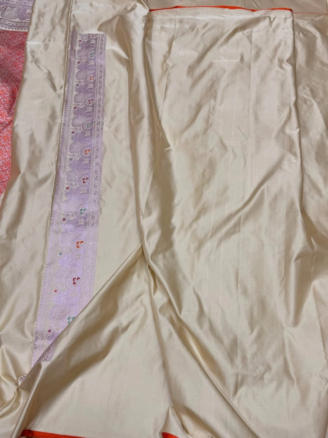 Tussar Handwoven Pure Banarasi Satin Silk Saree – Authentic Kadwa Weave - Image 2