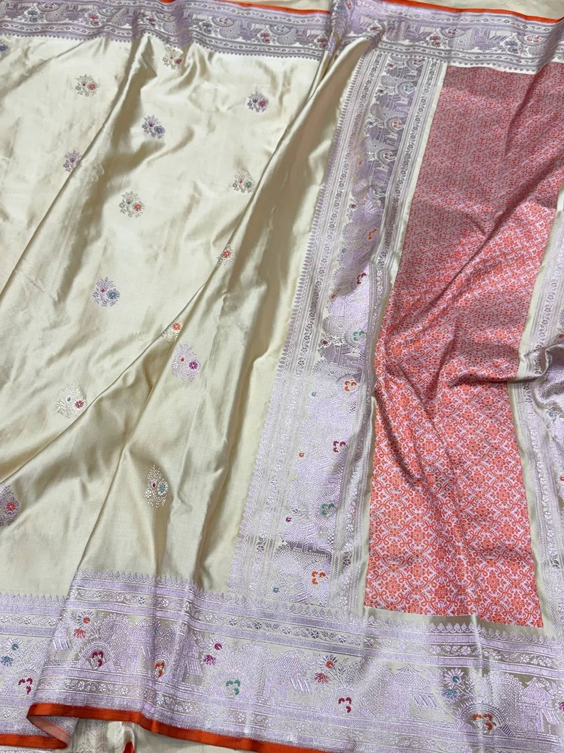 Tussar Handwoven Pure Banarasi Satin Silk Saree – Authentic Kadwa Weave - Image 3