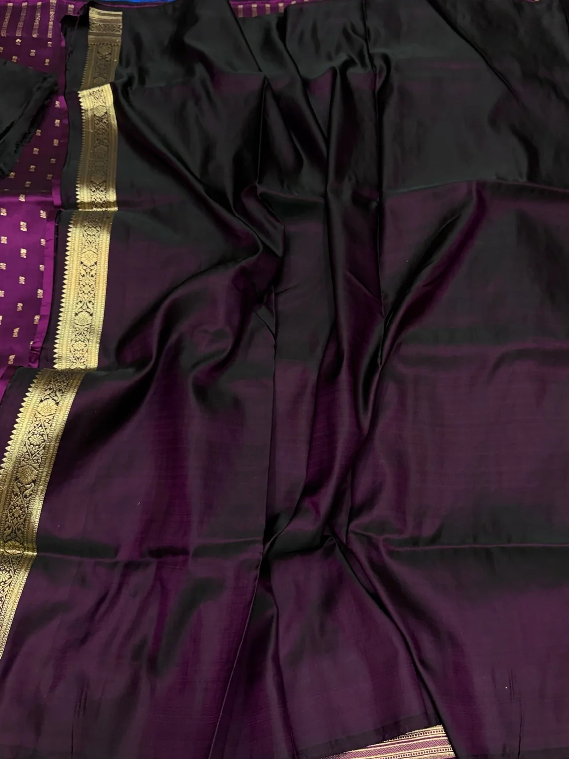 Banarasi Vintage Pure Satin Silk Saree - Image 2