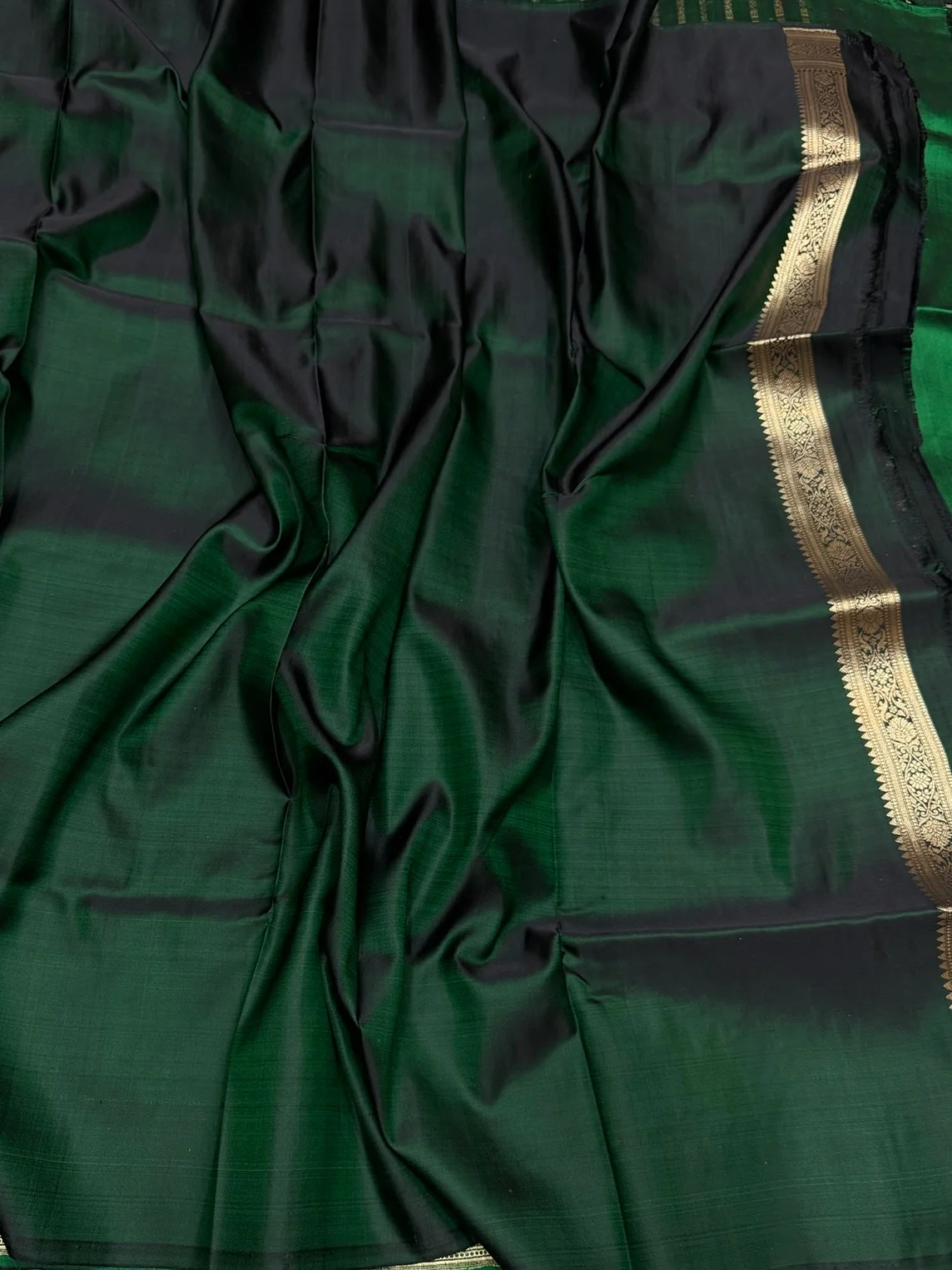 Banarasi Vintage Pure Satin Silk Saree - Image 9