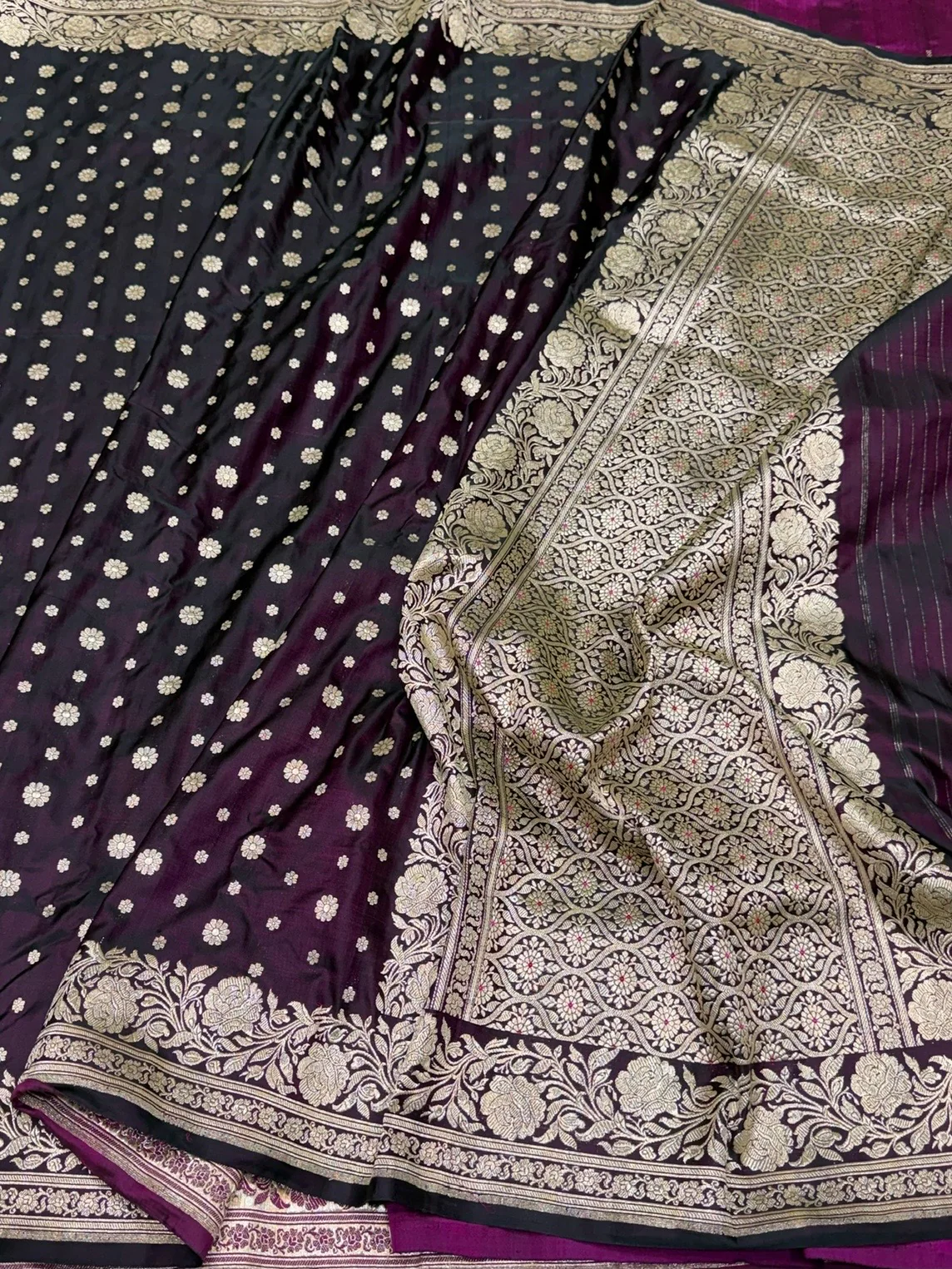 Wine Vintage Banarasi Pure Satin Silk Brocade Saree – Luxury Cutwork Wedding & Festive Saree - Image 4