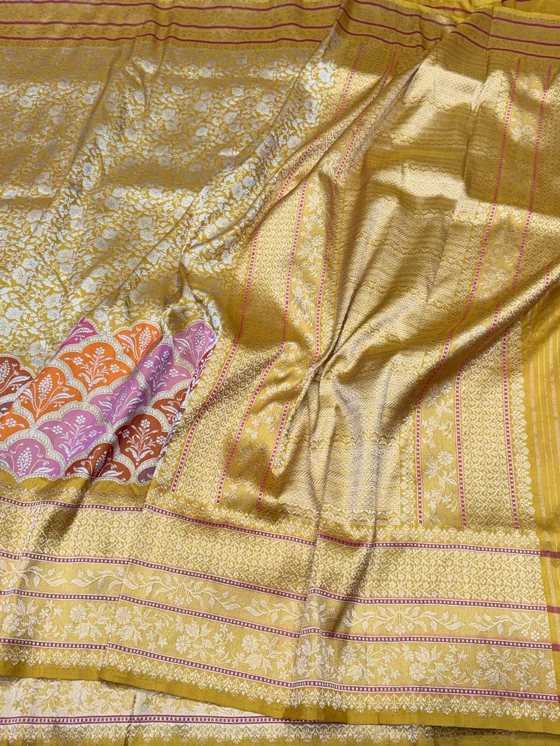 Yellow Handwoven Pure Banarasi Silk Saree in Kadwa Weave | Authentic Katan Mulberry Silk - Image 3